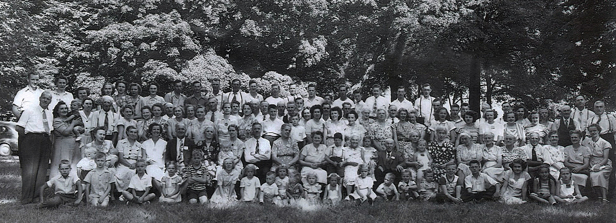 Binnie_reunion_1949_copy.jpg